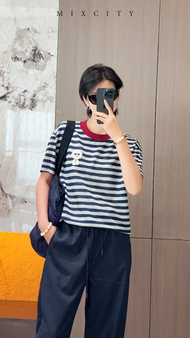 【亚楠本楠】眼镜狗◆兰精天丝亚麻立体毛绒眼镜小狗条纹T恤7667