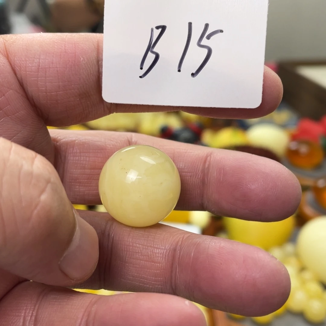 手链琥珀未镶嵌多样性发，发其中一件