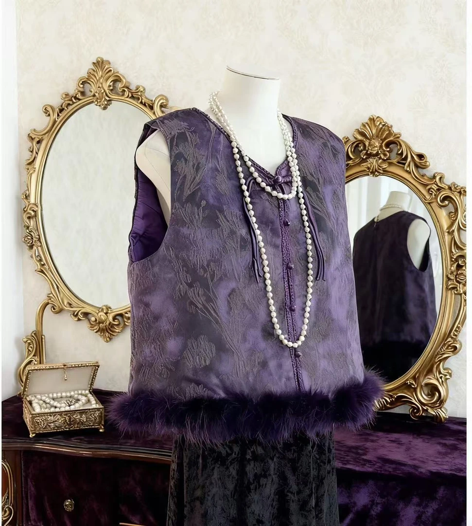 名媛浮雕提花新中式圆领盘扣流苏毛边加薄棉马甲旗袍坎肩复古国风