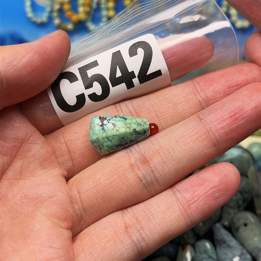 南红玛瑙配饰未镶嵌抱****天配饰