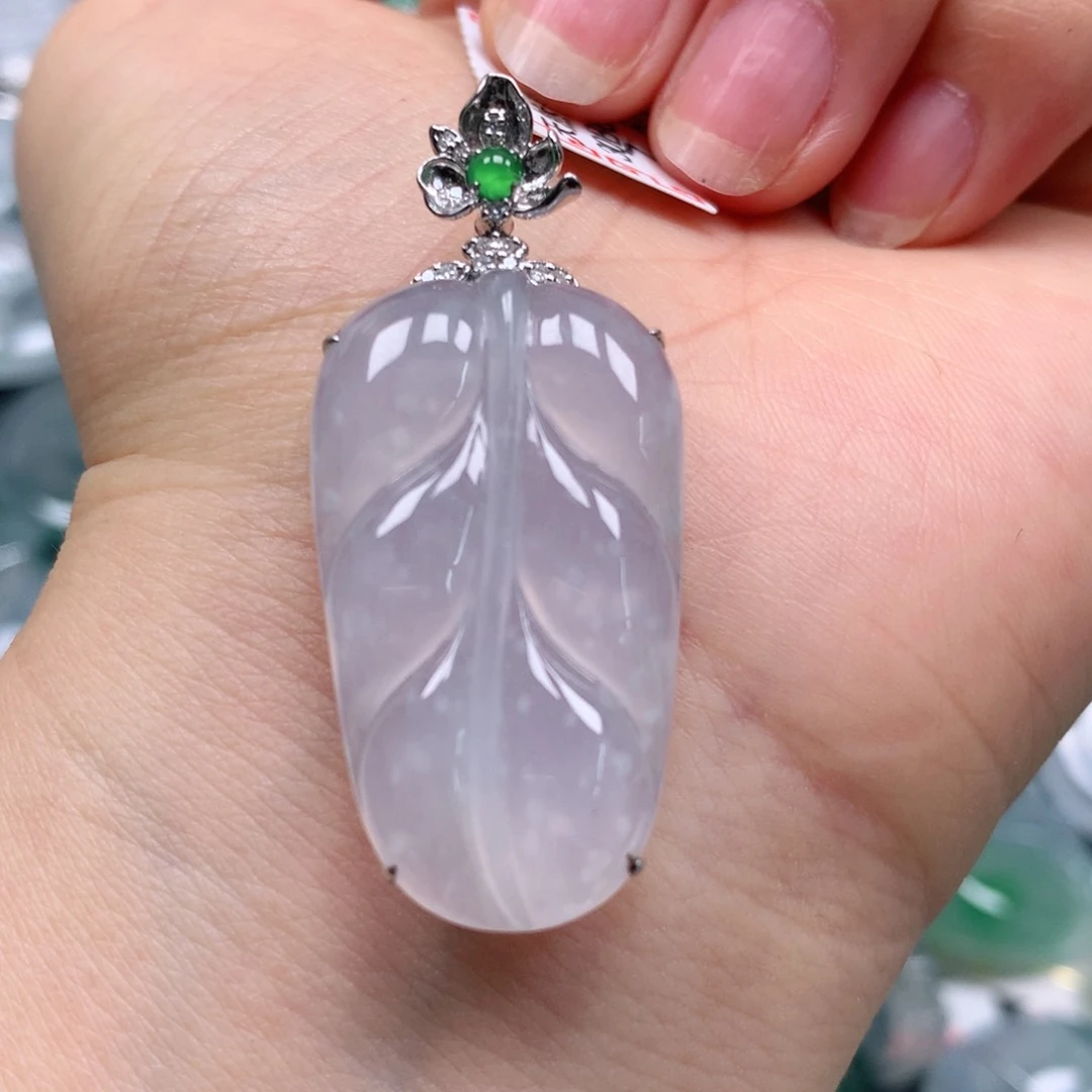 翡翠18K金镶嵌颈饰天然翡翠