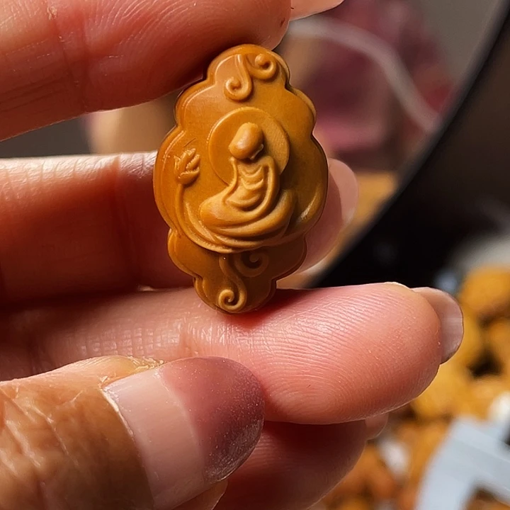 橄榄核吊坠橄榄核