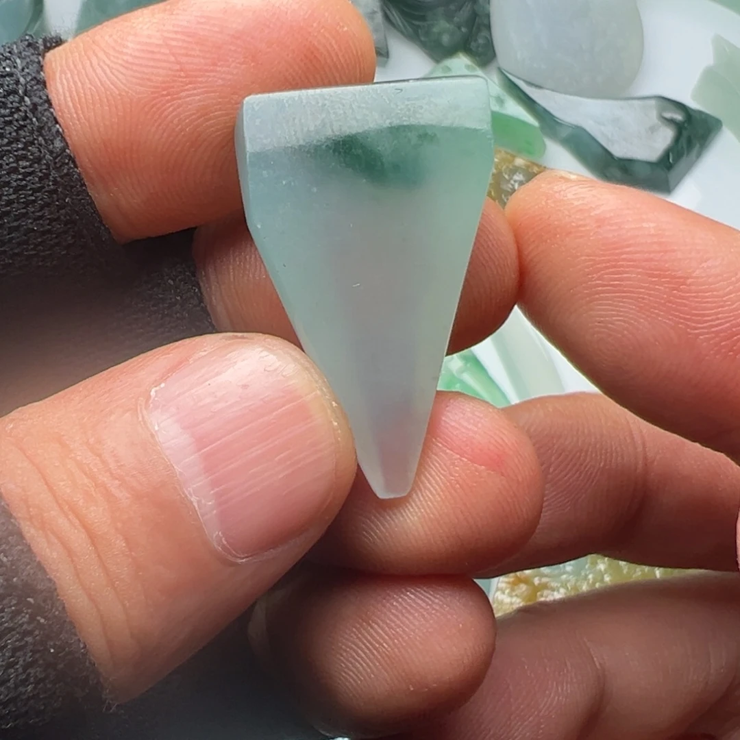 定制翡翠未镶嵌不包工