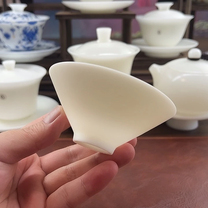 高端羊脂玉素烧85ml斗笠主人杯
