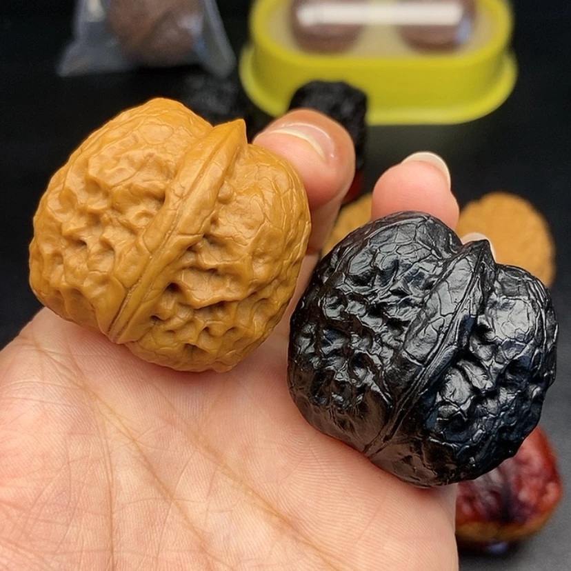 【闪购商品】把件文玩核桃38尺帝王筋元宝