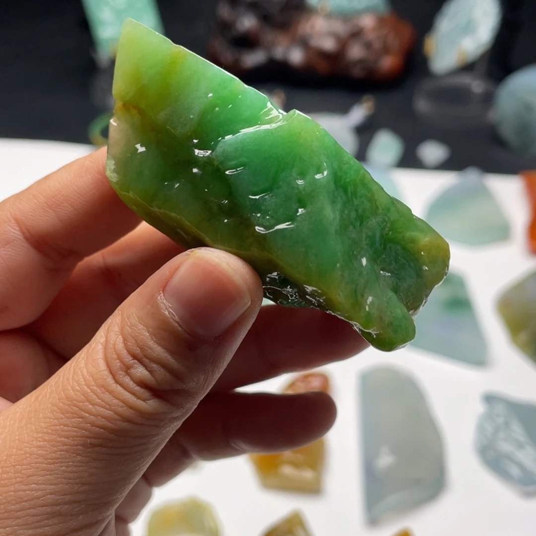 定制翡翠未镶嵌包工