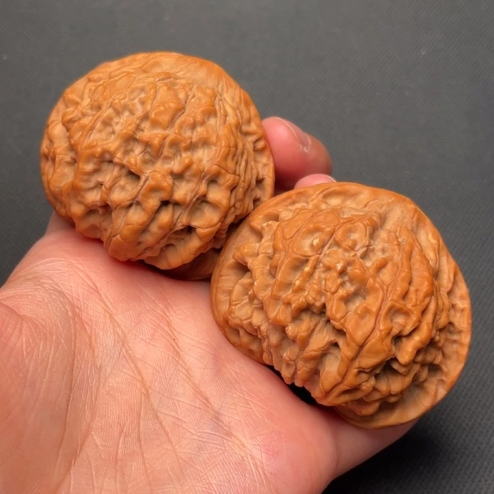 菩提籽类秦岭野生核桃文玩