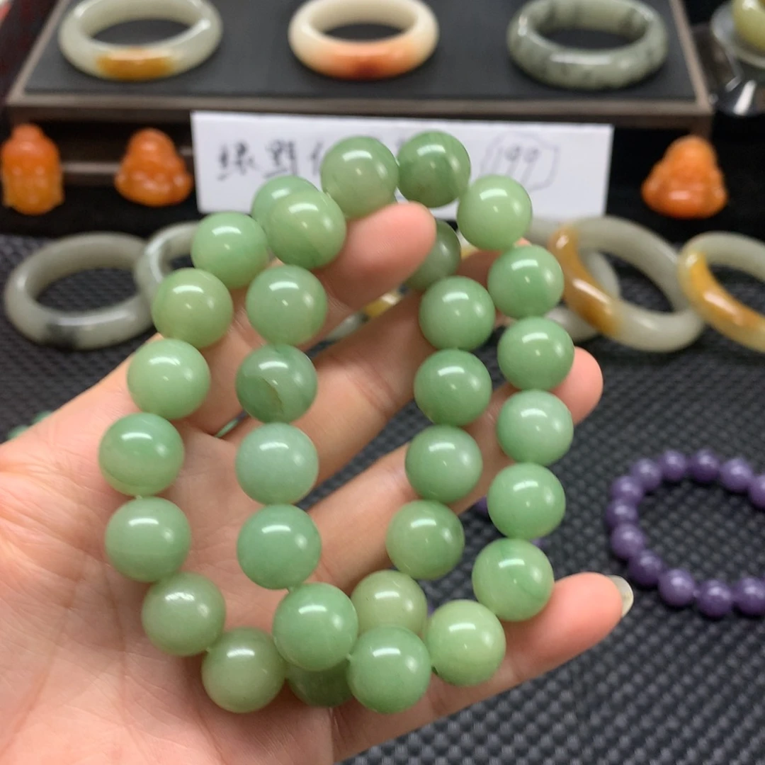 石英岩玉手链未镶嵌