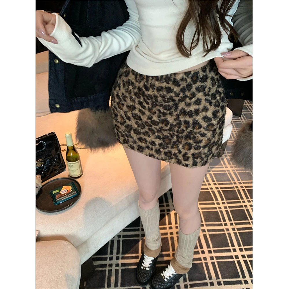 复古美式豹纹包臀裙女2025年秋冬季新款辣妹气质修身显瘦半身裙