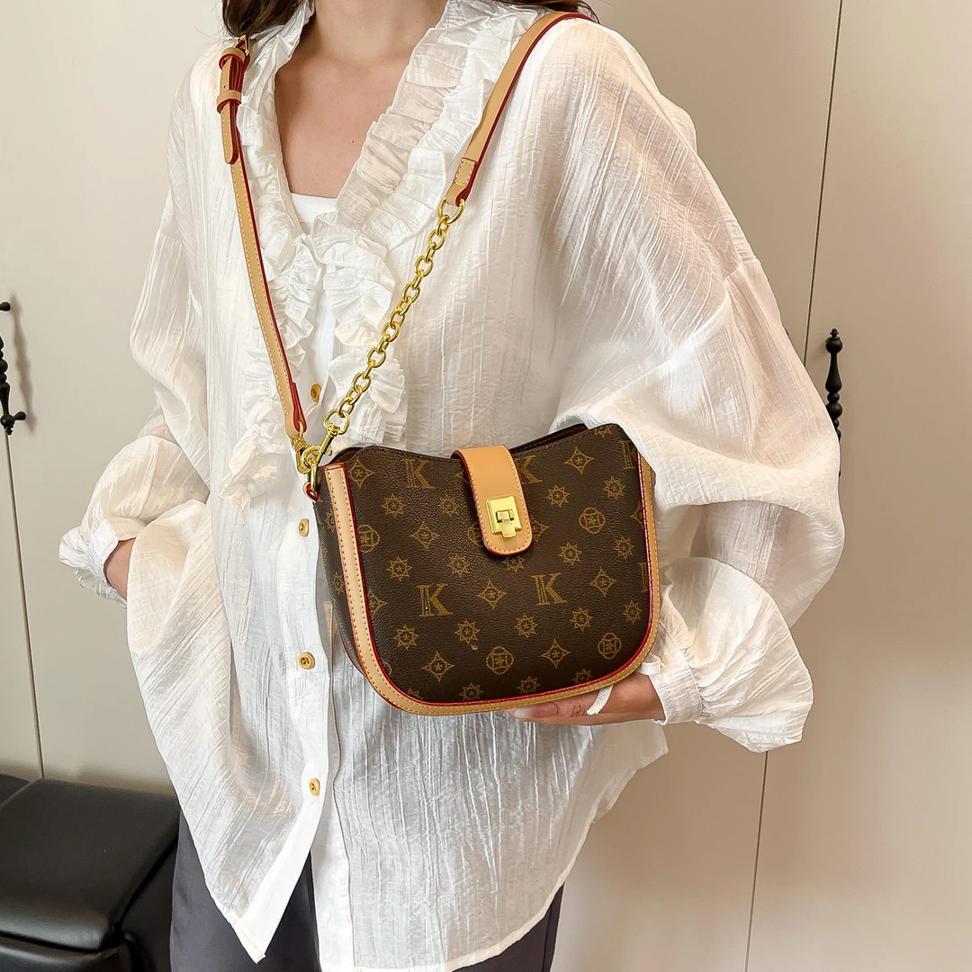 （55--79下单备注编码）新款时尚单肩包百搭斜挎马鞍包6203