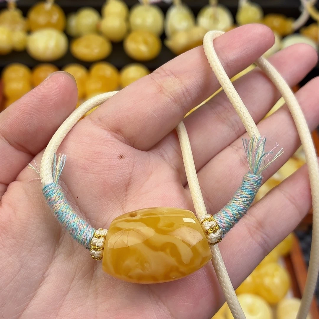 蜜蜡未镶嵌毛衣链蜜蜡