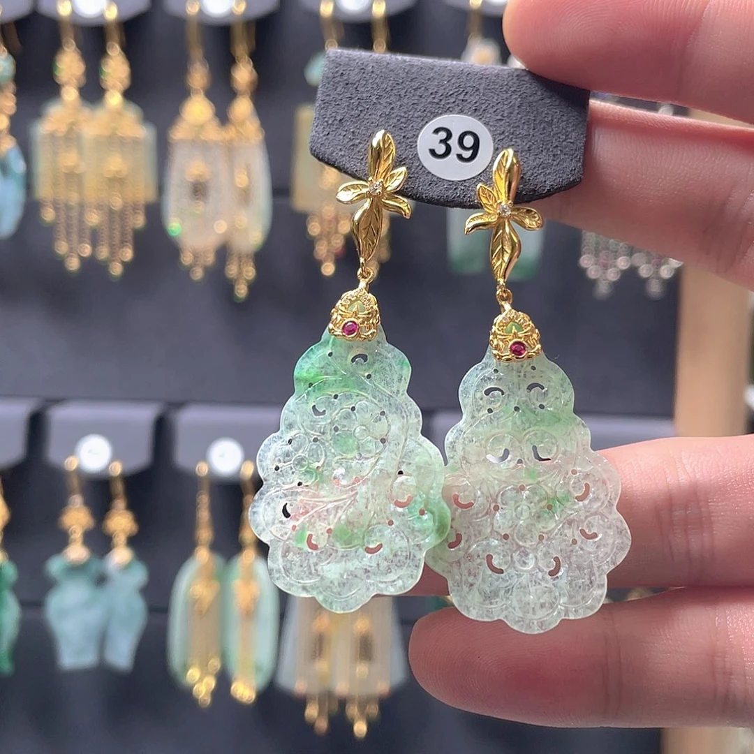 翡翠未镶嵌耳饰翡翠