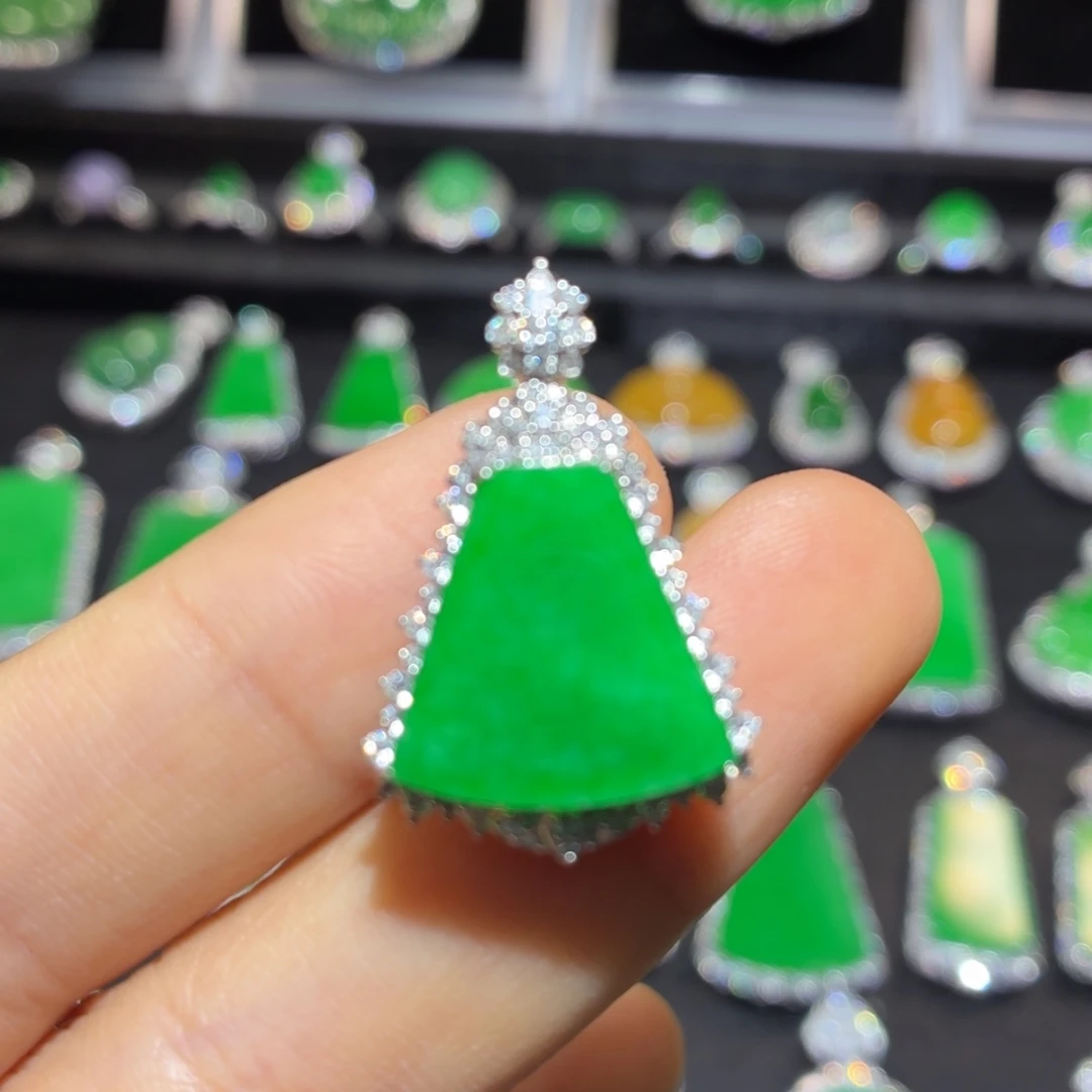 翡翠18K金镶嵌吊坠(不含链)翡翠