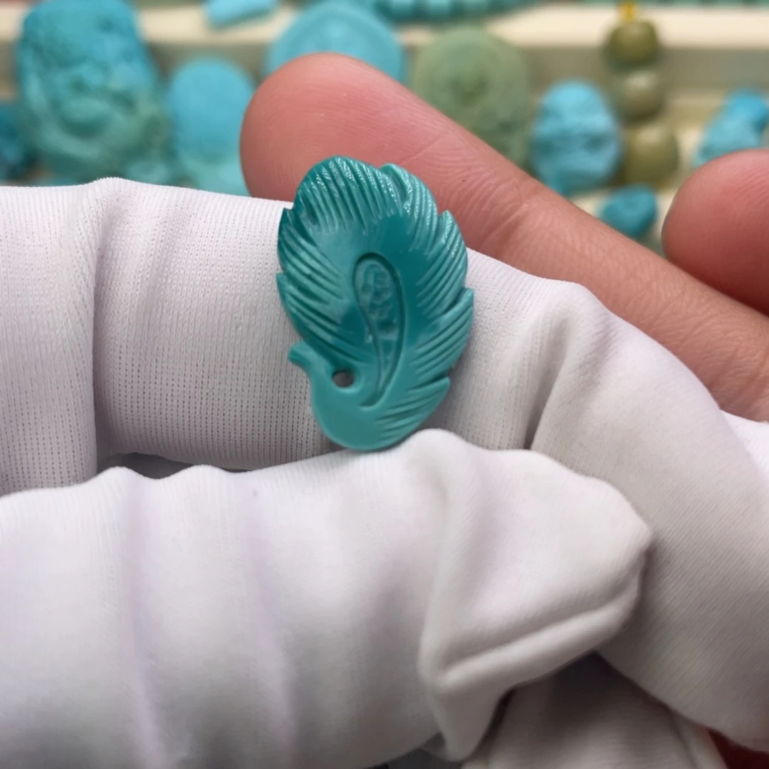 绿松石侧挂未镶嵌