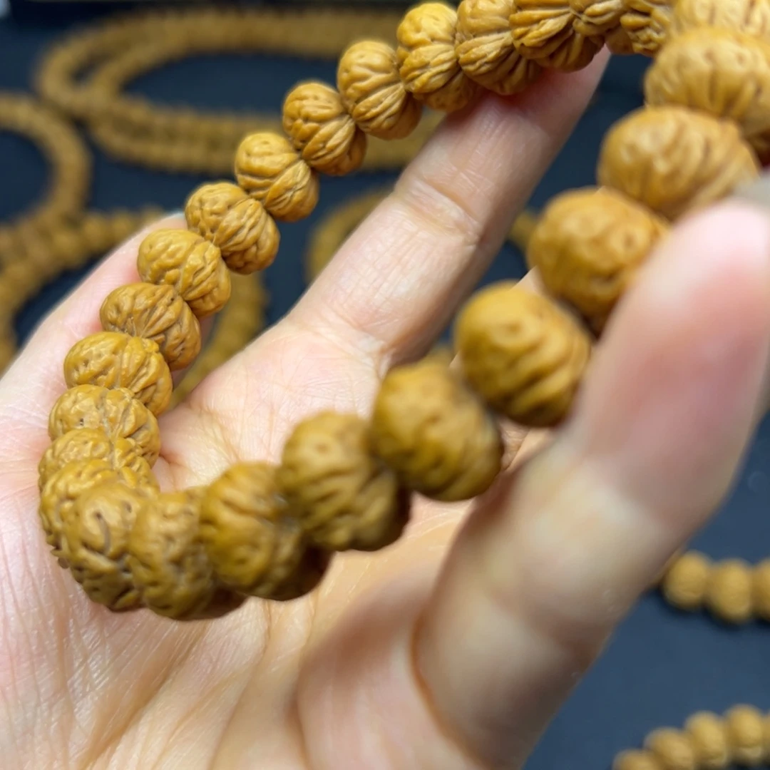 沁***愿桃木桃核手串13131313