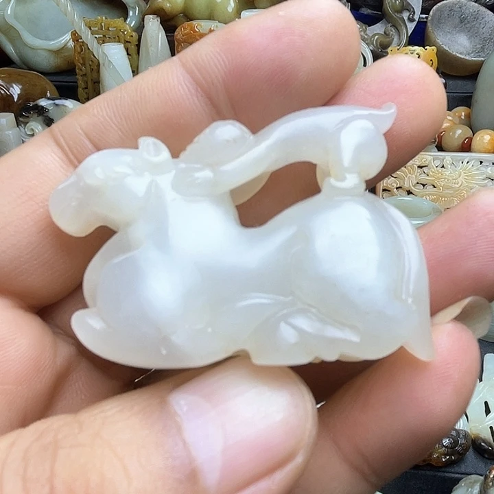 颈饰未镶嵌和田玉
