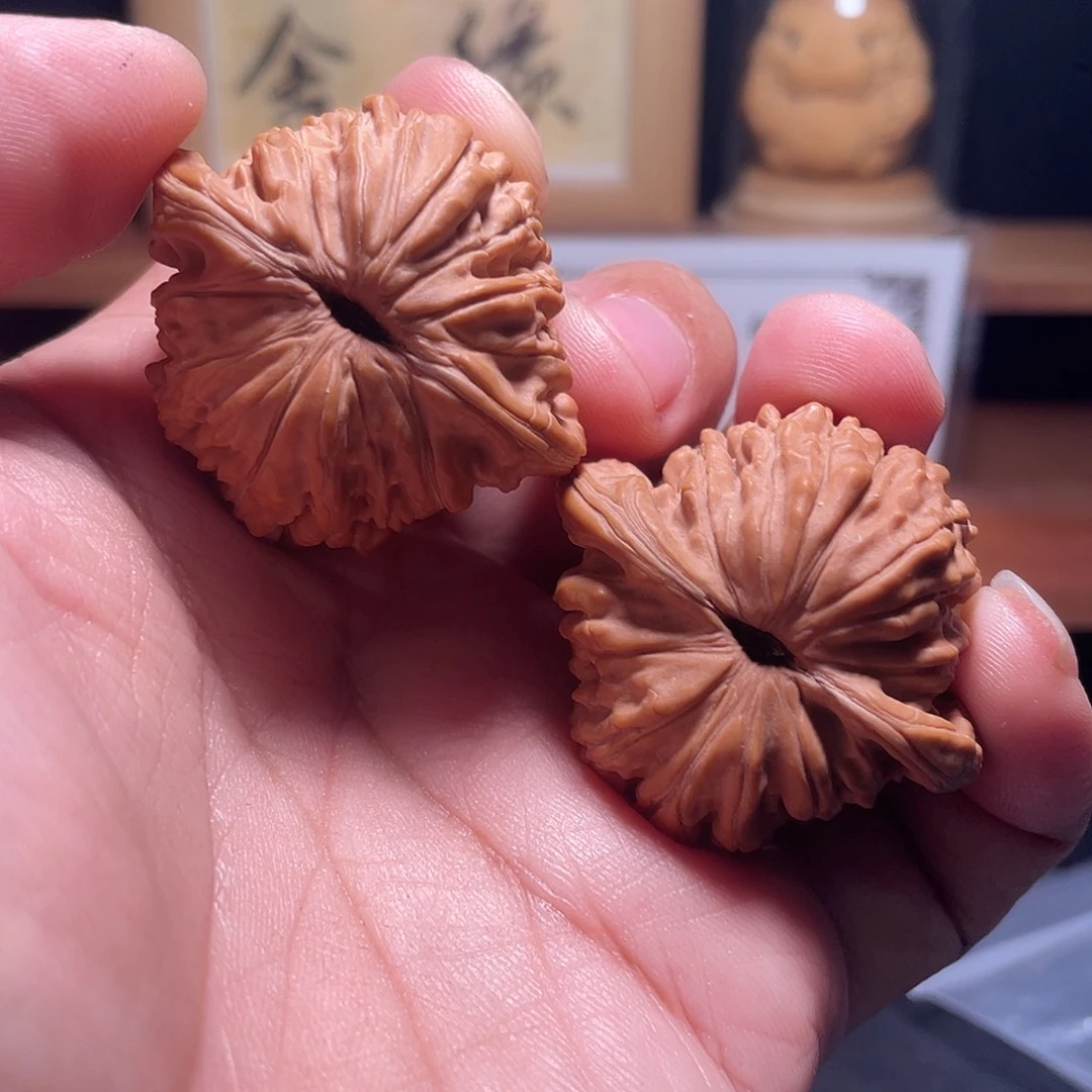 而***过文玩核桃把件汉高楼41尺（微瑕）