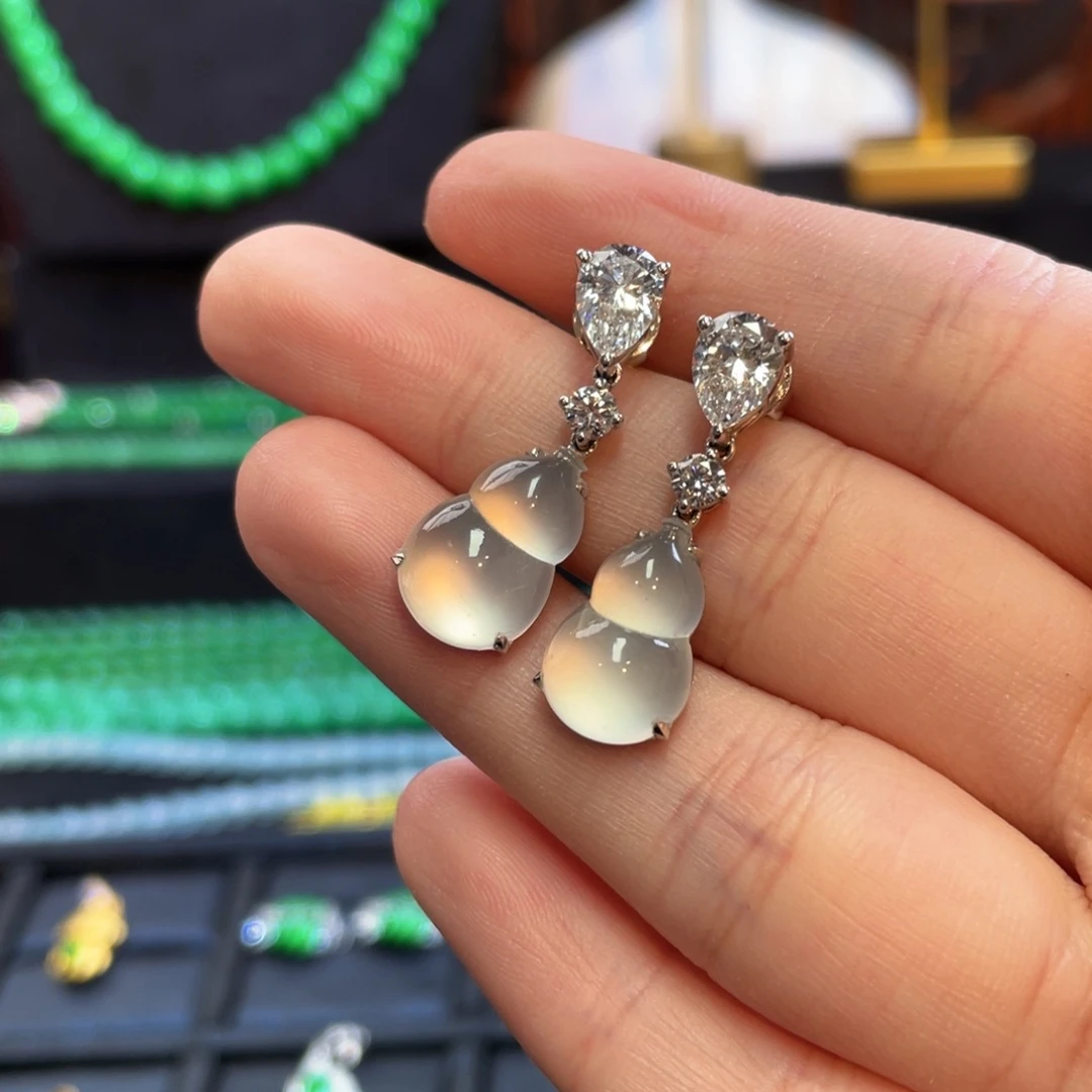 翡翠18K金镶嵌耳饰高冰葫芦翡翠耳坠