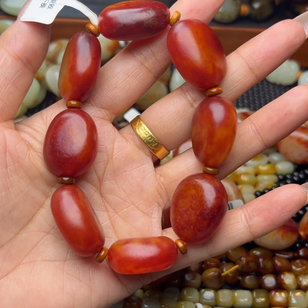 和田玉未镶嵌颈饰蔚*