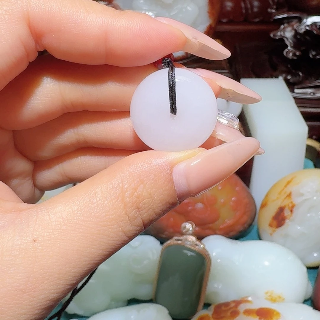 和田玉未镶嵌把件蓝*