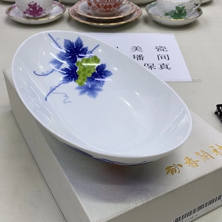 摆件进口瓷器香兰社