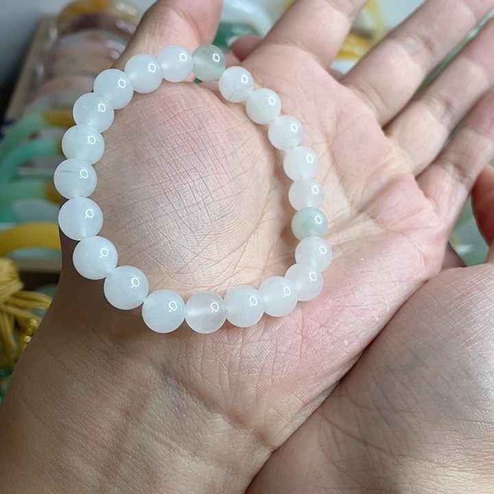 娥***山未镶嵌手链石英质玉