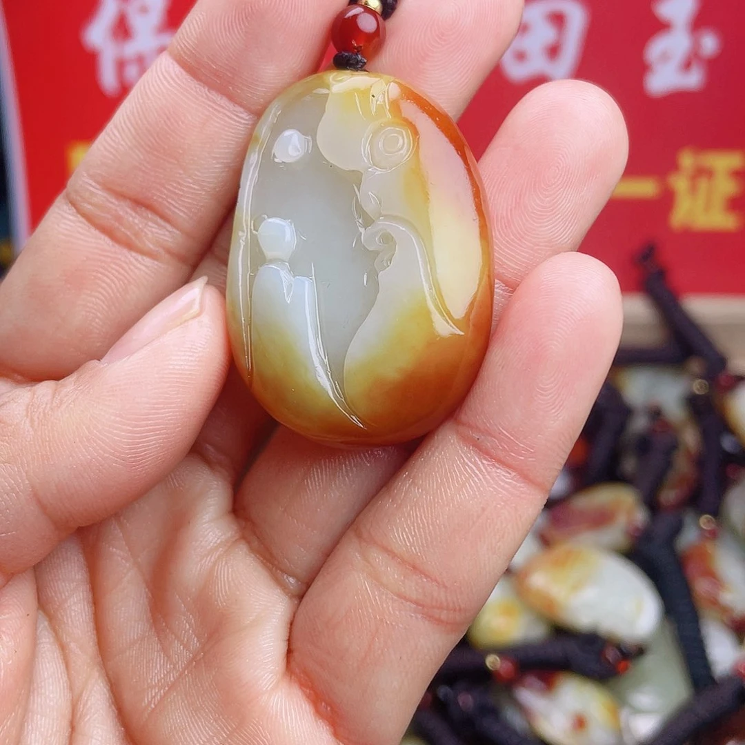 和田玉颈饰未镶嵌