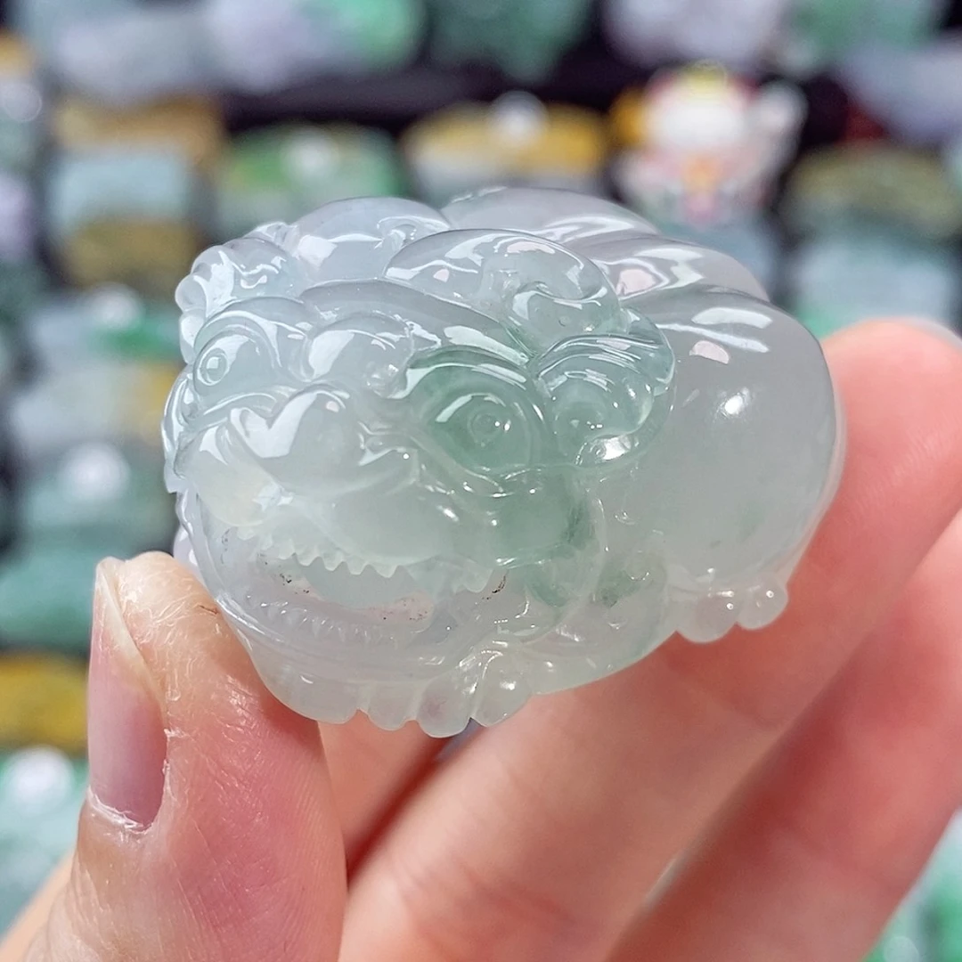 颈饰未镶嵌翡翠天然