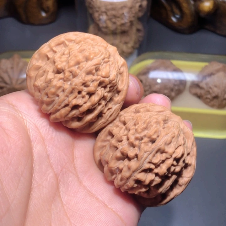 文玩核桃把件42四座楼