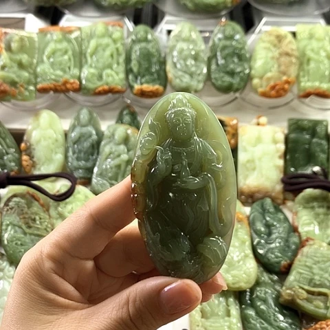 未镶嵌和田玉挂件