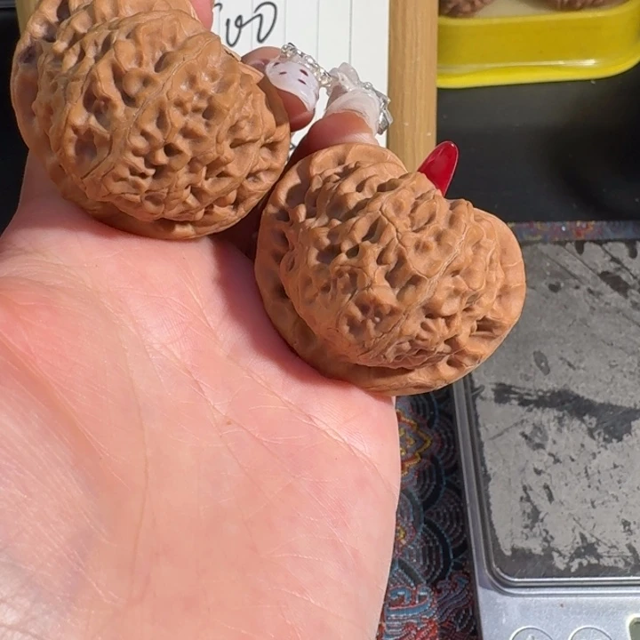 文玩核桃吊坠235789346899