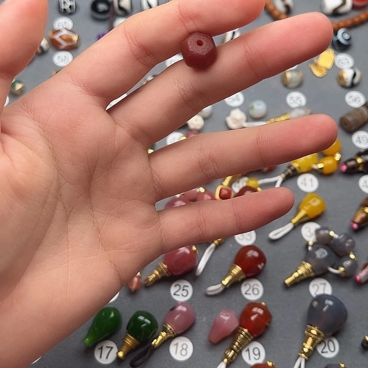 玛瑙/玉髓未镶嵌饰品