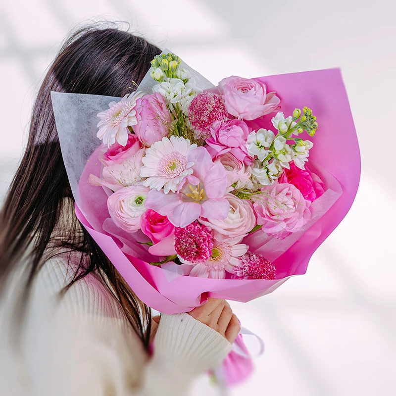 【绯色巾帼】  一束粉色系花束 做自己 不被定义 敬乘风破浪的你