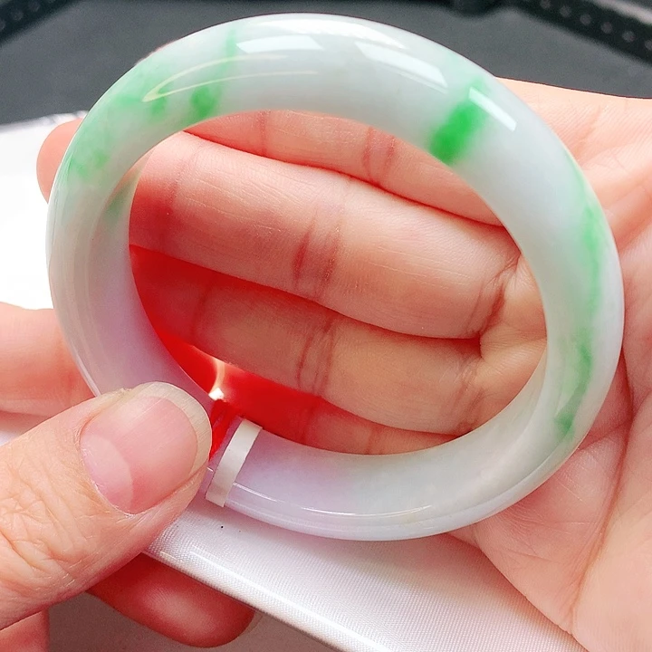 翡翠手镯未镶嵌轮胎57