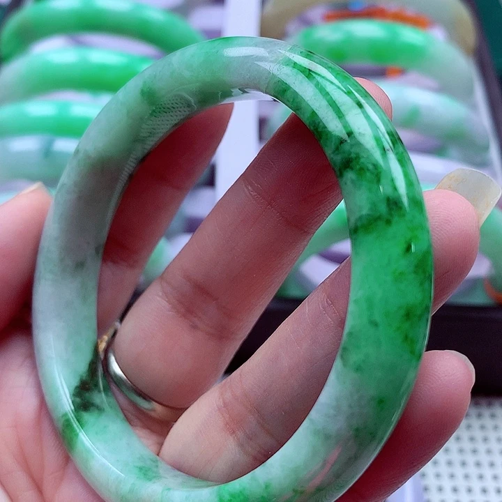 未镶嵌手镯翡翠翡翠