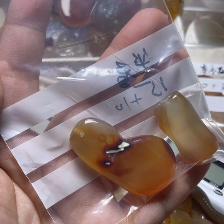 玛瑙/玉髓颈饰未镶嵌坐**起0034