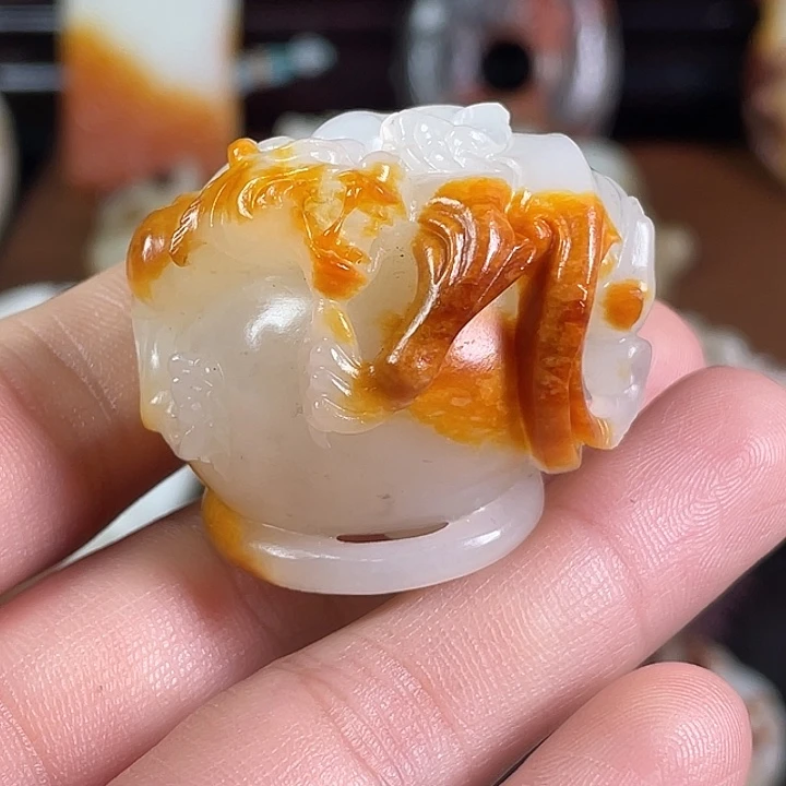 涛***旧和田玉未镶嵌挂件