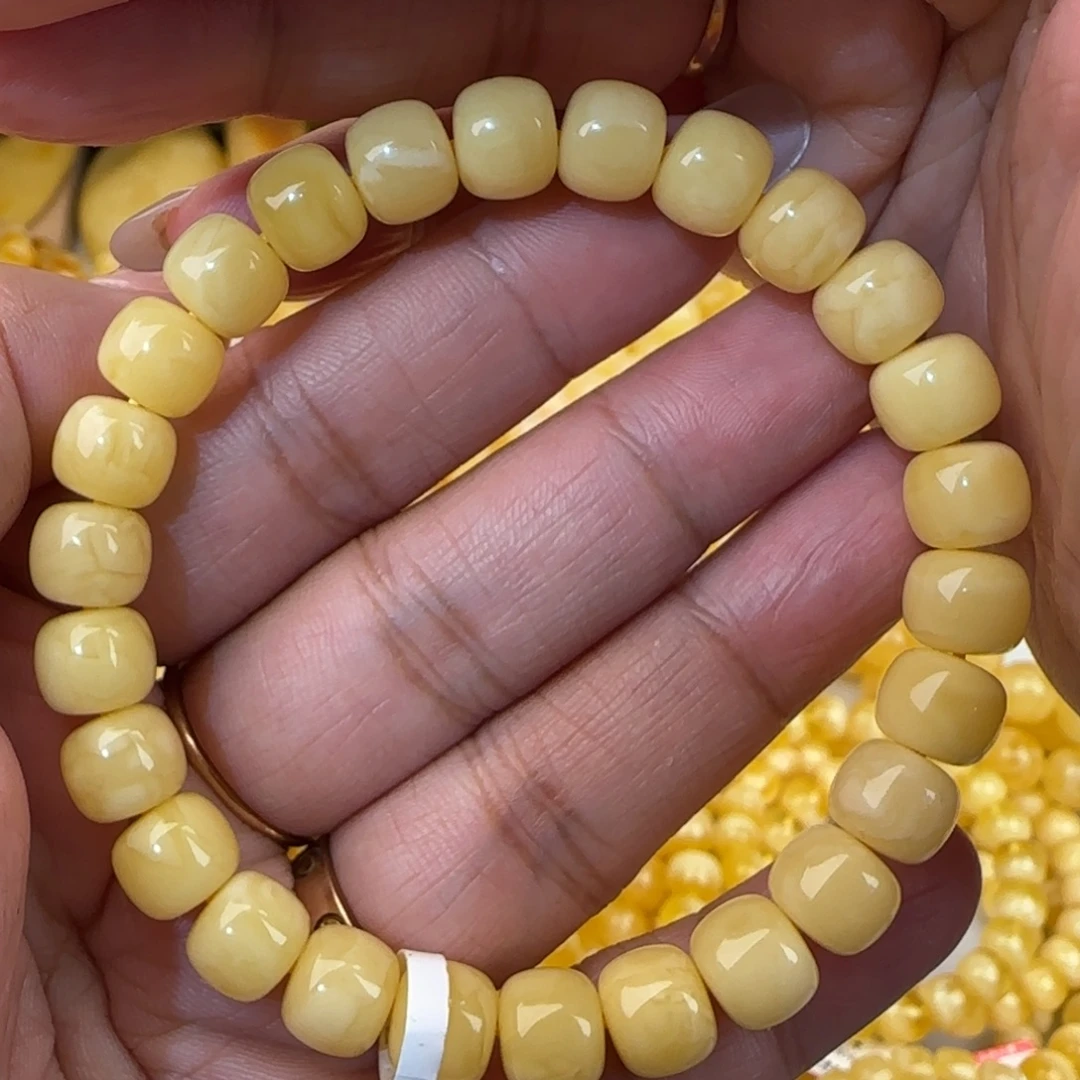 蜜蜡未镶嵌手链奶黄老型手串