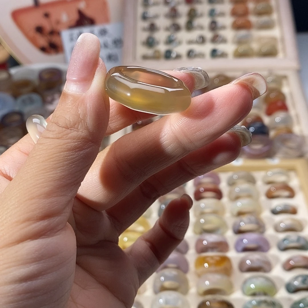 未镶嵌戒指玛瑙/玉髓B 37不退换港16