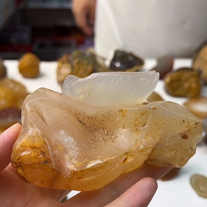 未镶嵌颈饰玛瑙/玉髓