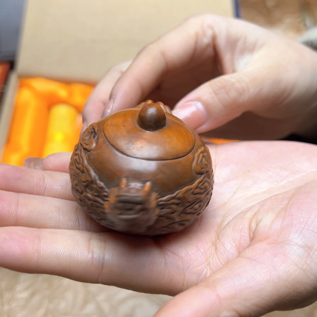 大叶紫檀（黑酸枝木类）