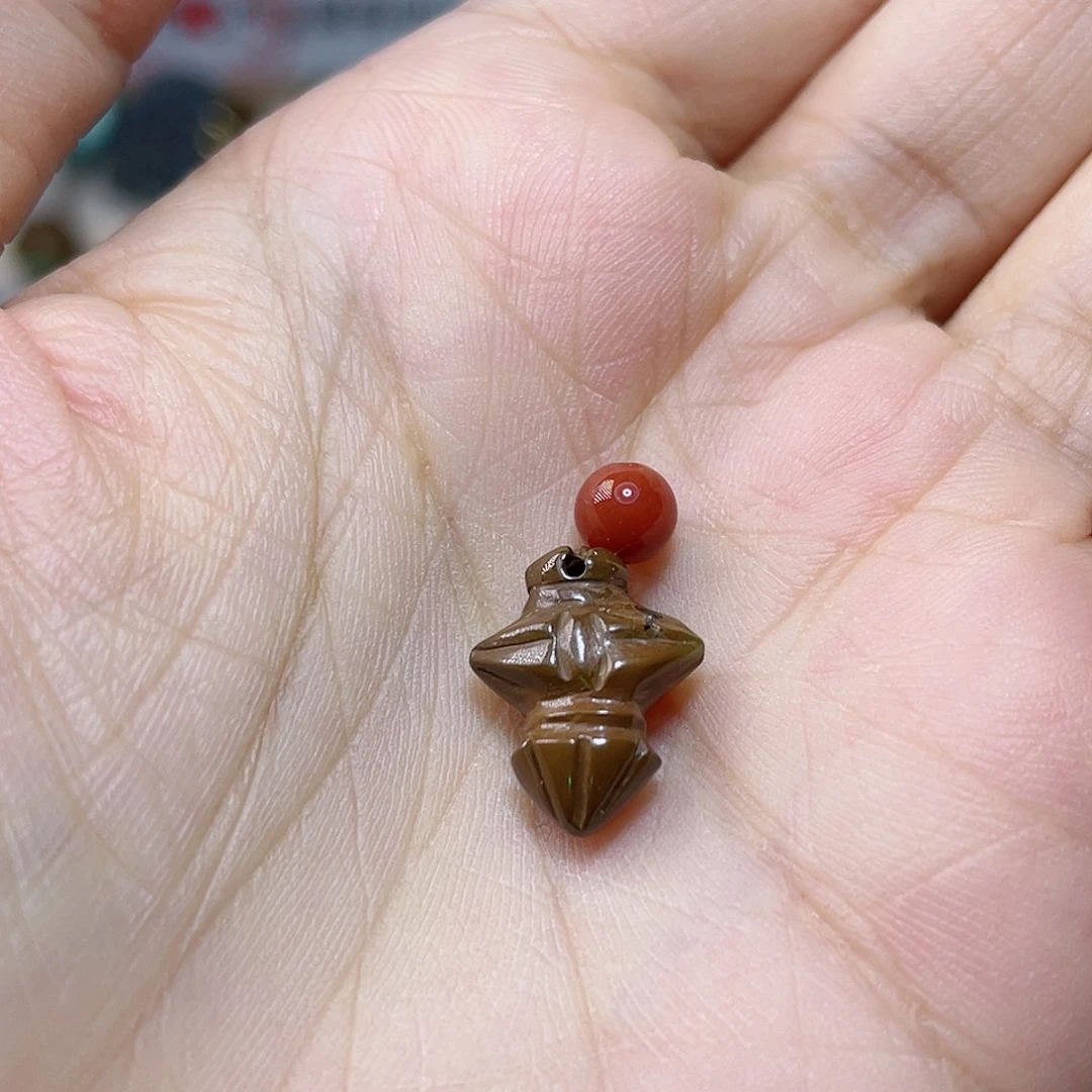 南红玛瑙未镶嵌配饰