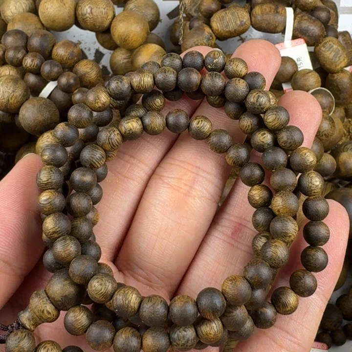 沉香碎屑沉香沉香碎屑沉香6mm多圈14克多样性发一条