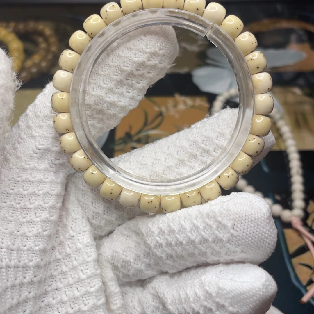 吊坠星月菩提7.5老型单圈