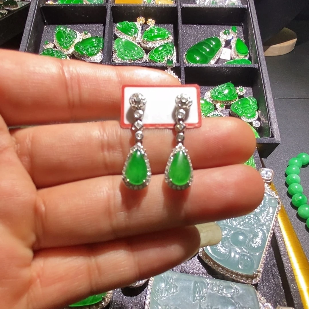 翡翠未镶嵌耳饰A货翡翠3