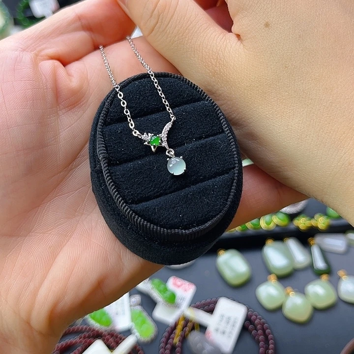 翡翠银S925镶嵌颈饰1