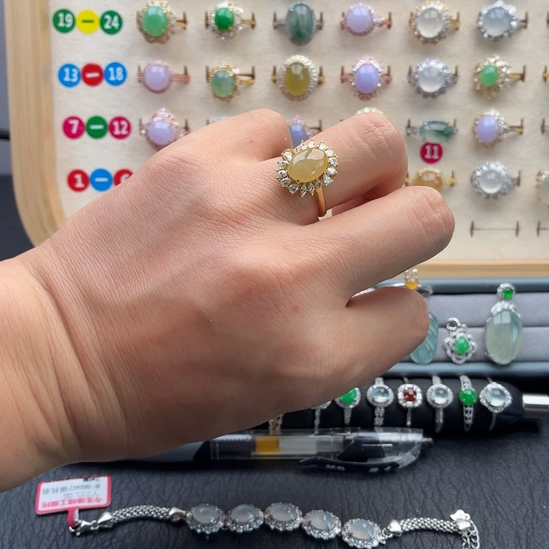 翡翠未镶嵌戒指天然缅甸A货翡翠，假一赔三