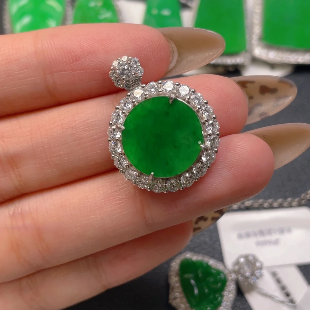 翡翠银S925镶嵌颈饰