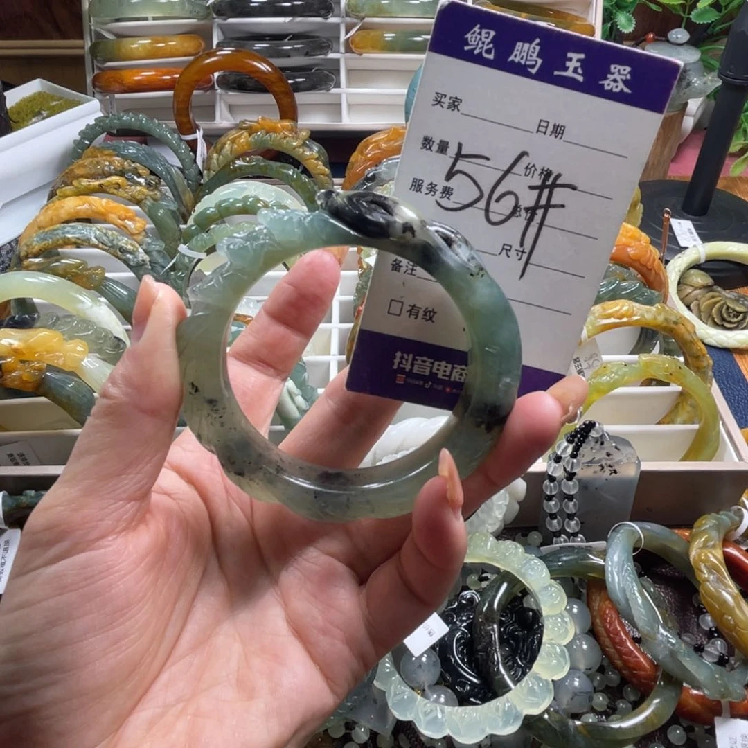 未镶嵌蛇纹石玉手镯