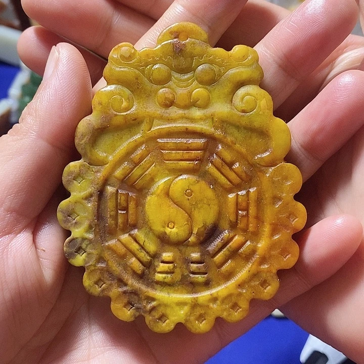未镶嵌和田玉挂件